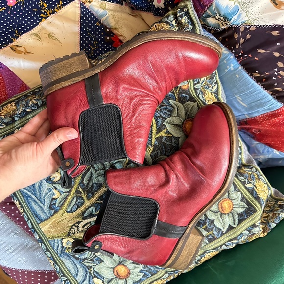 Red leather boots - BUENO size US9 EU39 / Red boots - Picture 2 of 15